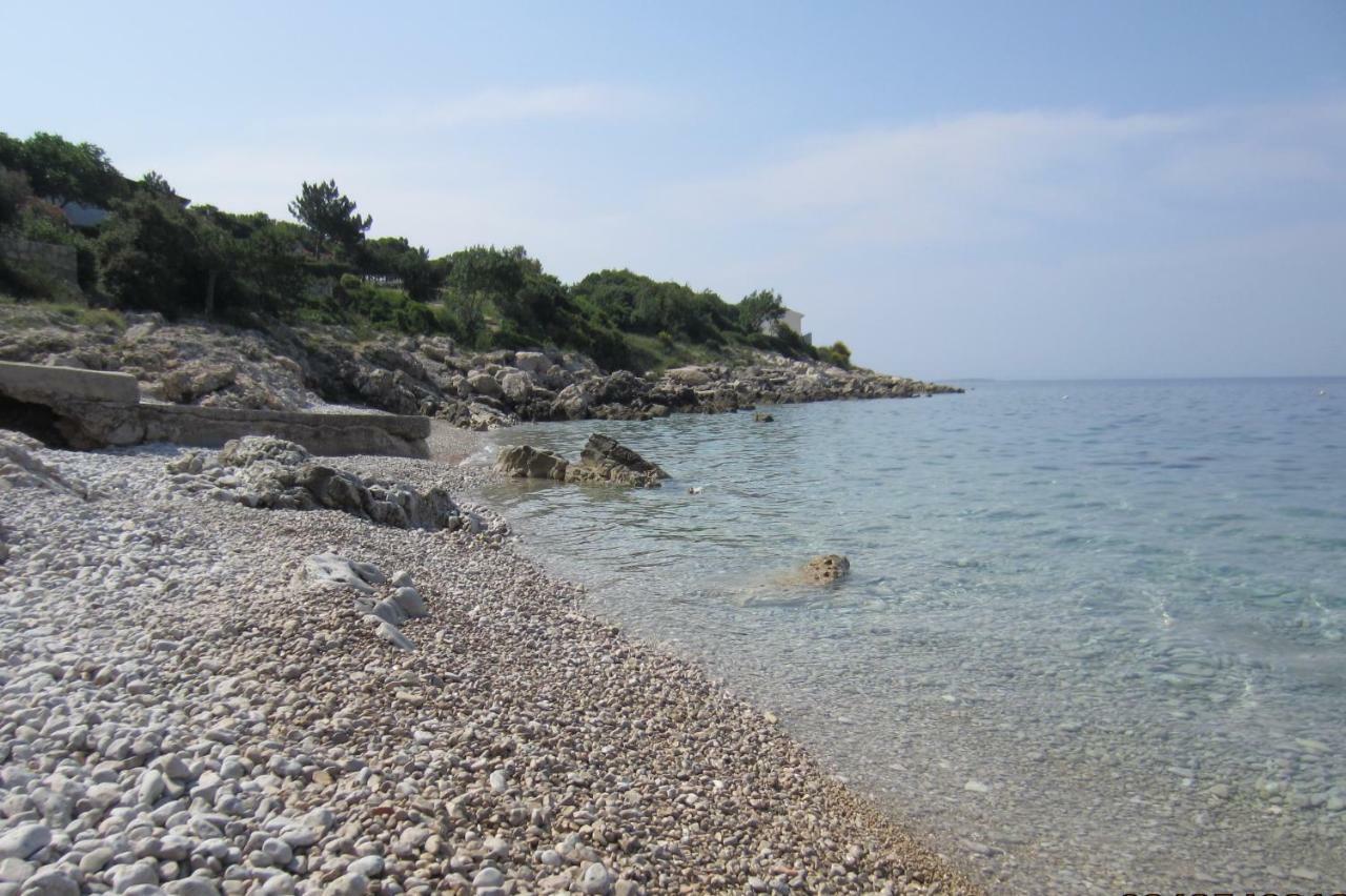 Apartman Valinor Miholascica Exterior foto