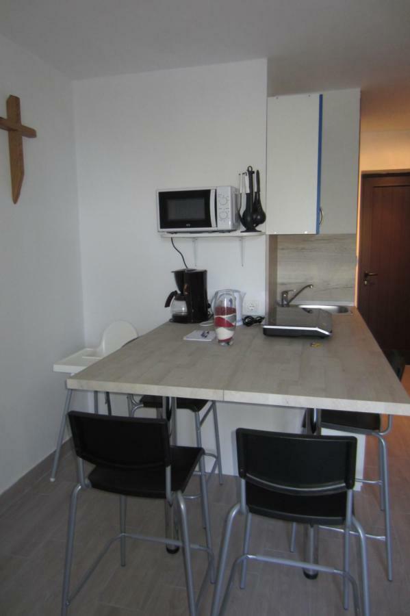 Apartman Valinor Miholascica Exterior foto