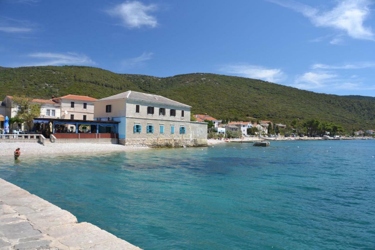Apartman Valinor Miholascica Exterior foto